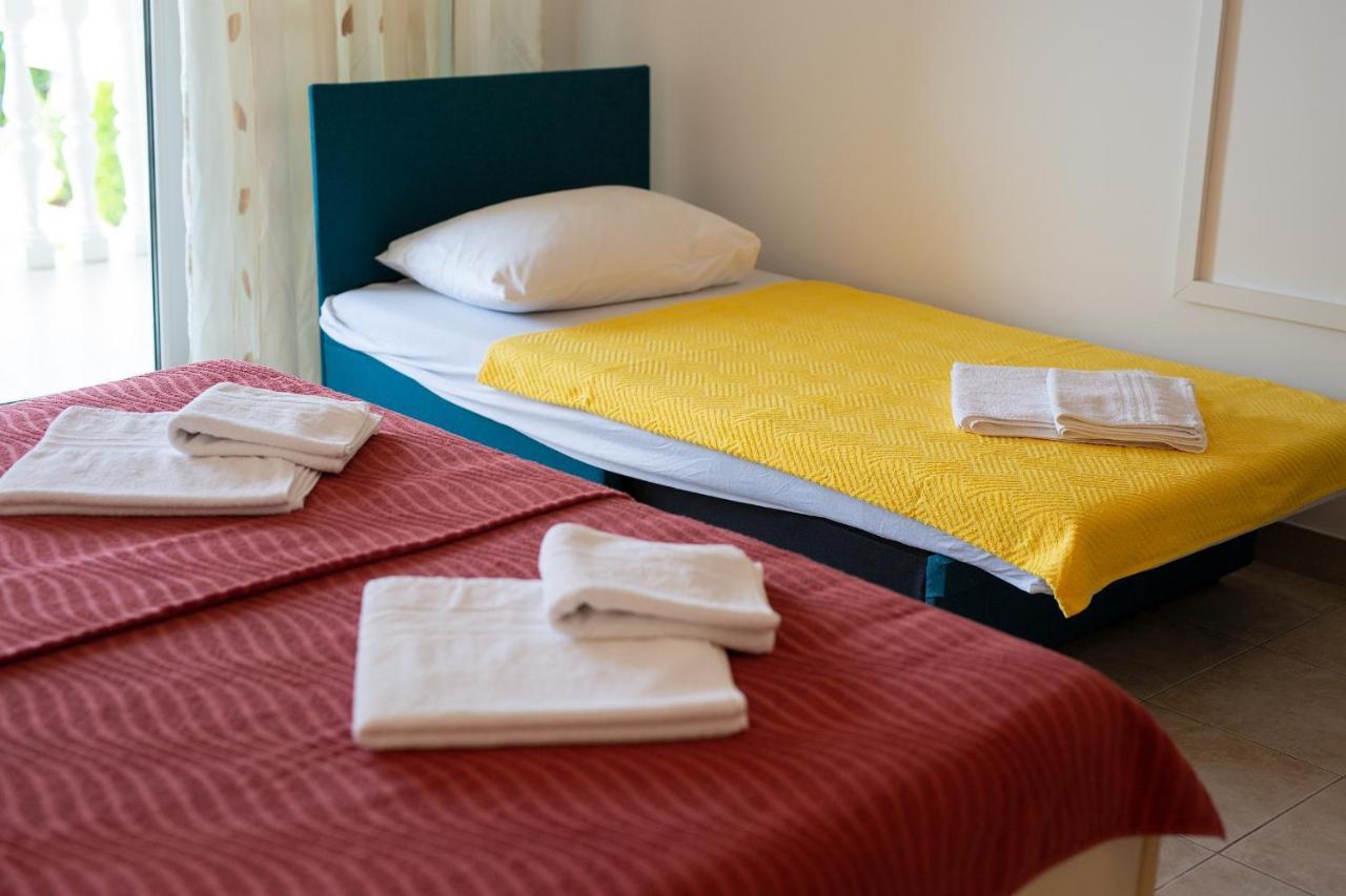 Apartments Ivica Krk Island Šilo Екстериор снимка