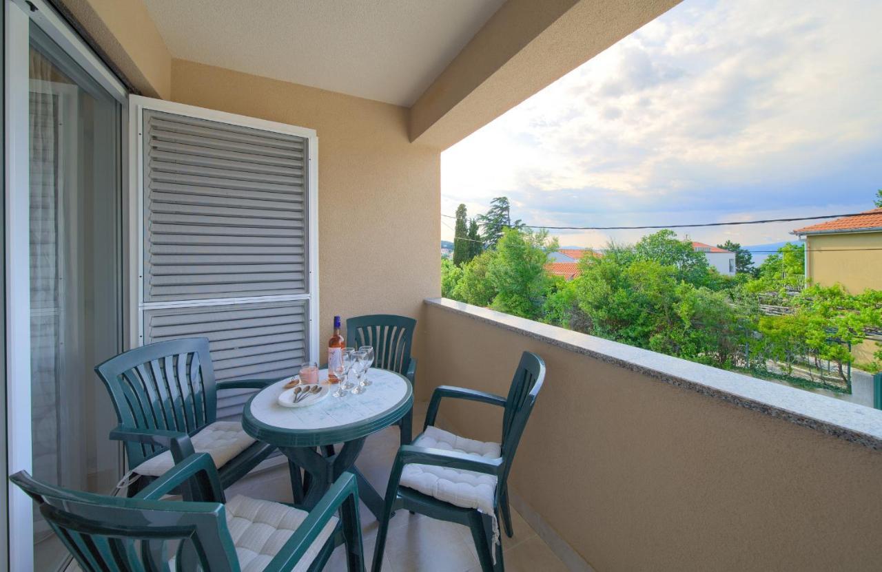 Apartments Ivica Krk Island Šilo Екстериор снимка
