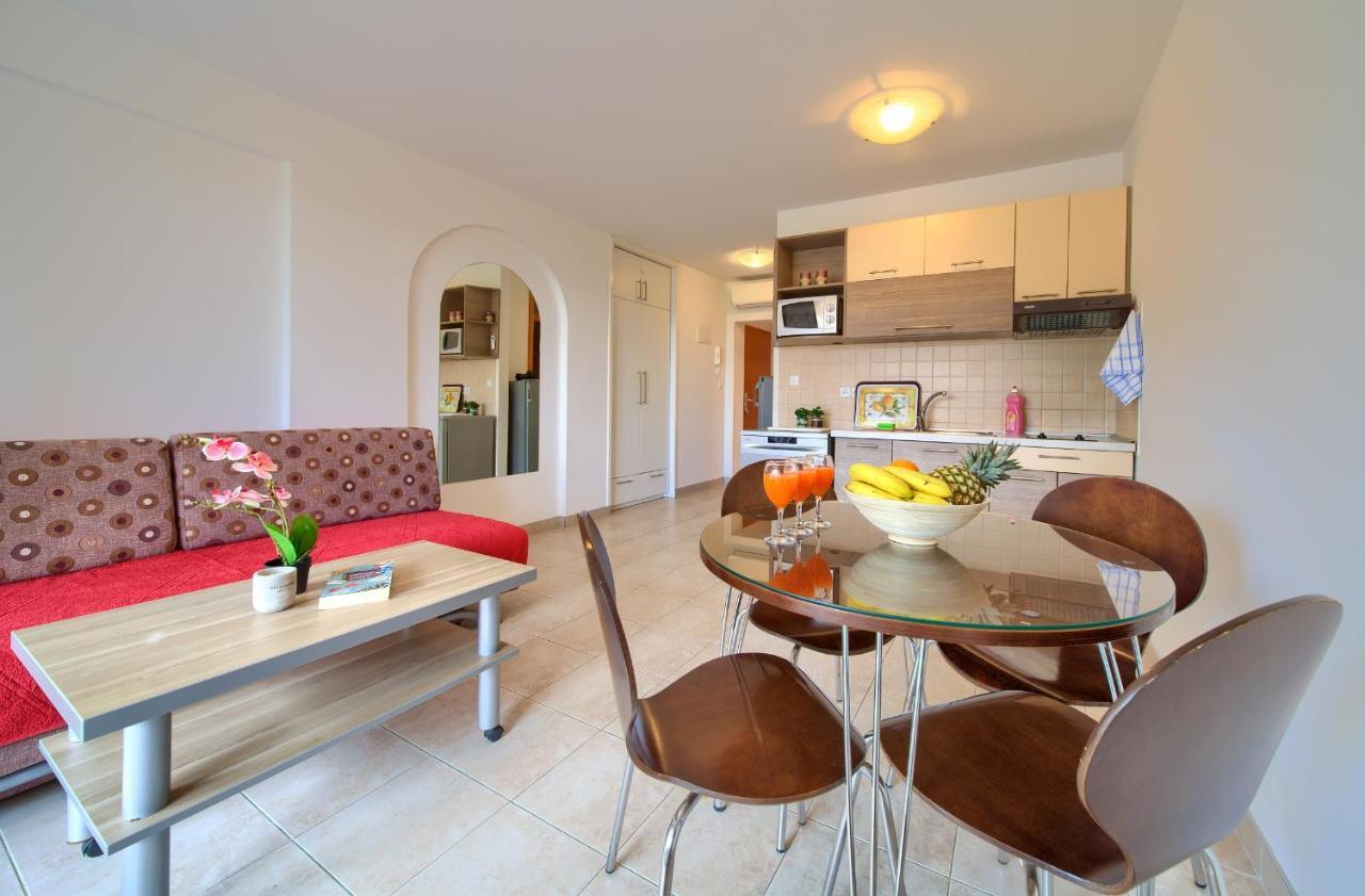 Apartments Ivica Krk Island Šilo Екстериор снимка