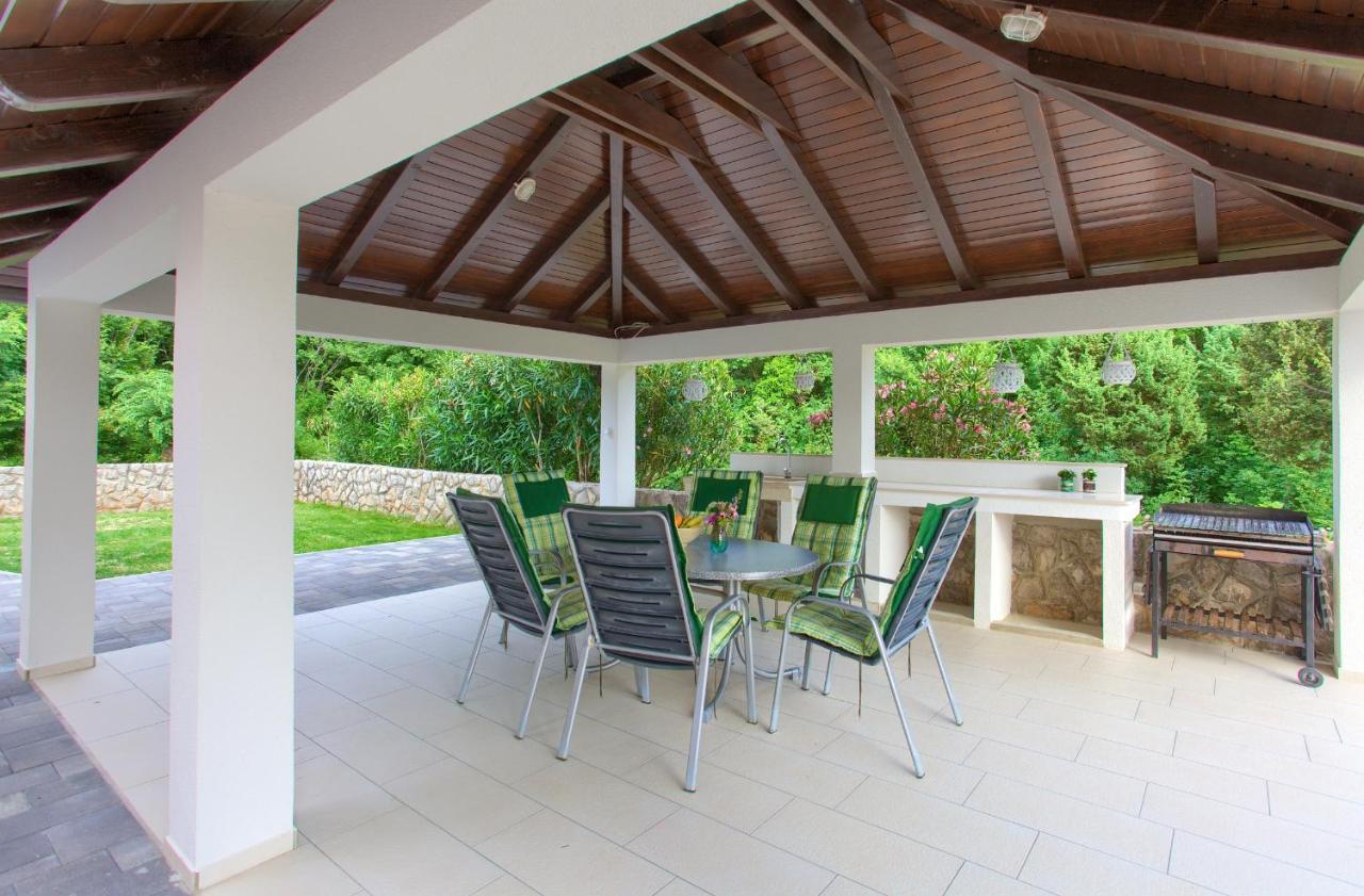 Apartments Ivica Krk Island Šilo Екстериор снимка